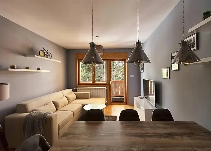 Vilenika アパート ズラティボール